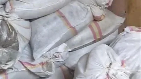 Arnavutköy'de Kaçak Tütün Operasyonu