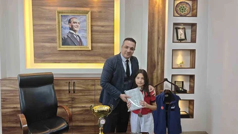 Manisa'da Başarılı Sporcularla Buluşma