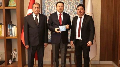 Kütahya'da Kütahyaspor’a Özel Albüm Takdim Edildi