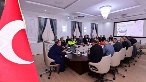 Aydın'da Ulaşım Projeleri Görüşüldü