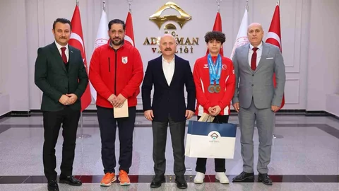 Adıyaman'da Avrupa Şampiyonu Coşkuyla Karşılandı