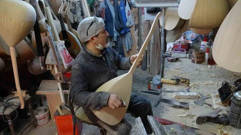 Gaziantep'te Bağlama Üretimi