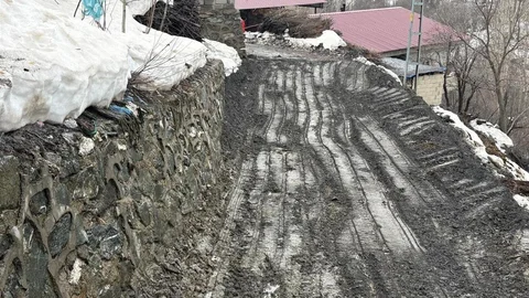 Siirt’te Heyelan Yaşandı