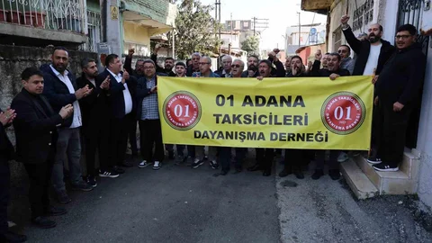 Adana'da Taksicilerden Korsan Taksi Tepkisi