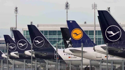 Almanya'da Lufthansa Pilotları Grevde