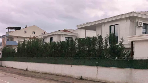 Bursa'da Temizlik Görevlisi Düşerek Yaralandı