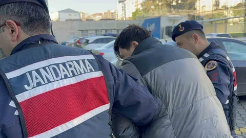 Samsun'da Uyuşturucu ve Silah Ele Geçirildi