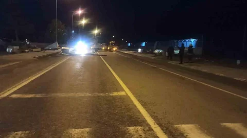 Şiddetli Rüzgar Çatıları Uçurdu