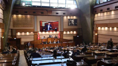 İstanbul'da Toplu Taşıma Ücretleri Artıyor