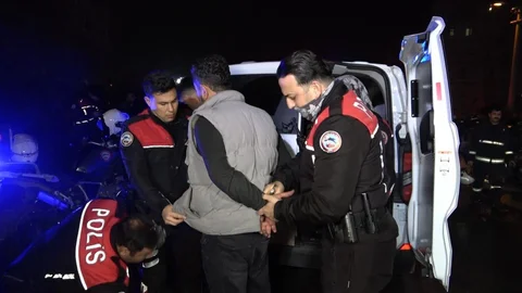 Antalya'da Araç Yangını