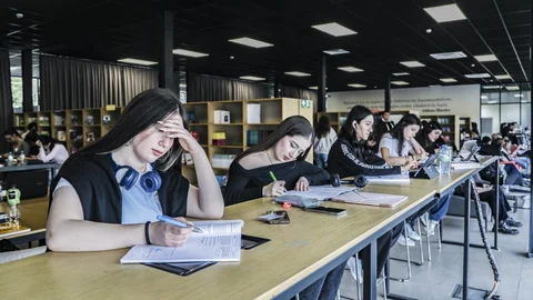 Son 5 Yılda 1 Milyon Ziyaretçi: Mersin Büyükşehir Okuma Salonları Gençlerin 2. Evi Oldu