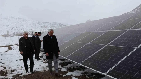 Oltu'da Güneş Enerjisi Santrali Kuruluyor