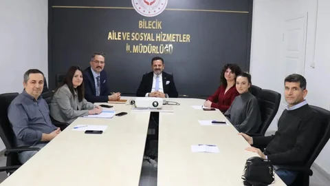 Bilecik'te Koruyucu Aile Toplantısı Yapıldı