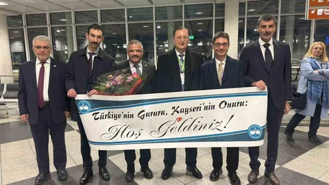 Türk Heyetine Münih’te Coşkulu Karşılama