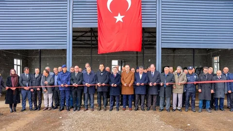 Aydıntepe'de Yeni İş Makinesi Garajı Açıldı