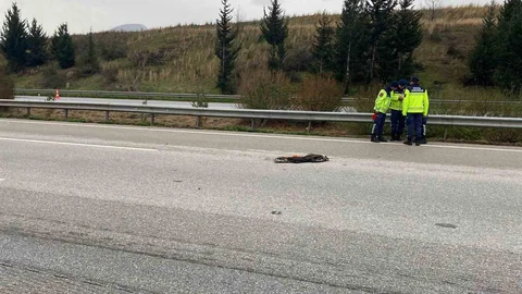 Osmaniye'de İşçilere Otomobil Çarptı