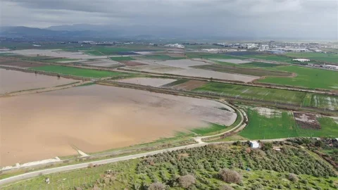 İzmir'de Rekor Yağışlar Suyun Beslenmesini Engelliyor