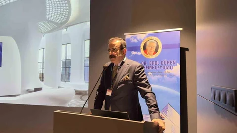 Bursa'da Prof. Dr. Erol Düren Anıldı