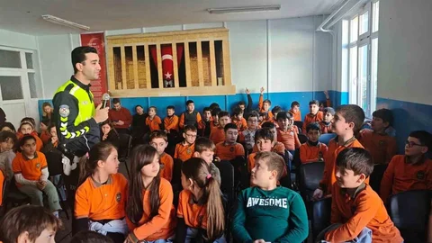 Sinop'ta Öğrencilere Trafik Eğitimi Verildi