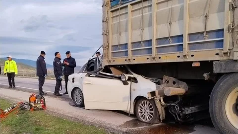 İstanbul’dan Ordu’ya Giden Araç Kazada Takla Attı