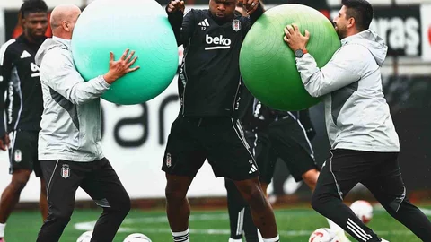 Beşiktaş'ta Antrenman Hazırlığı Devam Ediyor