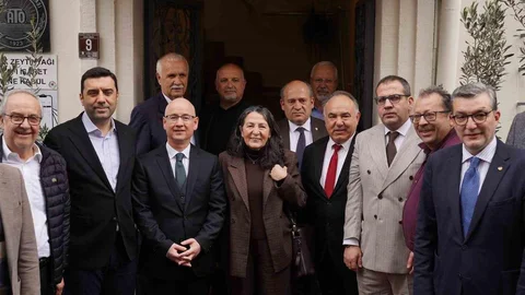 Kuzey Ege'de Zeytinyağı Depoculuğu İçin İlk İmzalar Atıldı