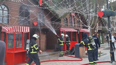 Bilecik'te Depo Yangını Çıktı