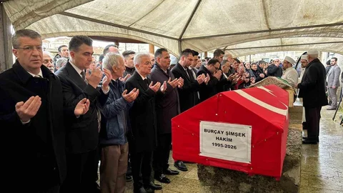 Babaeski'de Genç Hakim Uğurlandı