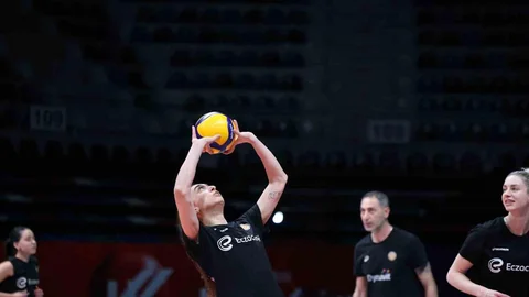 Eczacıbaşı Dynavit Zeren Spor'a Konuk Oluyor