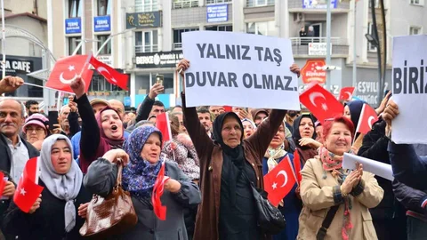 Samsun'da İdari Yapı Değişikliği Tepkisi