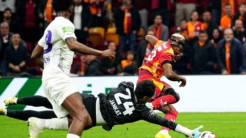 Galatasaray Eyüpspor'u İki Farkla Geçti