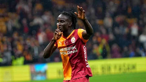 Galatasaray'da Renato Nhaga Debüt Yaptı