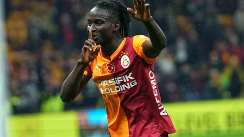 Galatasaray'da Renato Nhaga'nın Üçlüsü