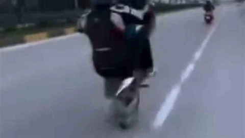 Hatay'da Motosiklet Akrobasi Ceza Aldı