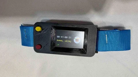 Samsun'da Öğrencilerden Akıllı Bileklik Projesi