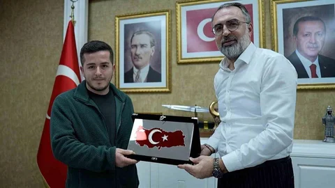 Bursa'da Kuryeden Örnek Davranış