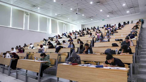 KTO Karatay'da YKS Provası Yapıldı