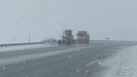 Van'da Kar Yağışı Etkili Oldu