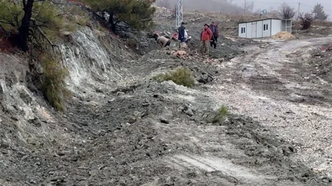 Karabahşılı Köyü'nde Hasar Tespiti Yapılıyor