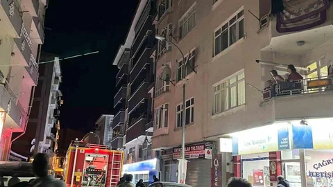 Kastamonu'da Çatı Yangını Paniği