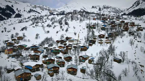Maden Köyü'nde Sanat Etkinliği Düzenlendi