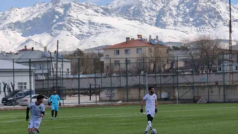 Van'da Futbol Heyecanı Devam Ediyor