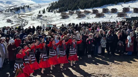 Giresun'da Kar Festivali Renkli Görüntülerle Gerçekleşti