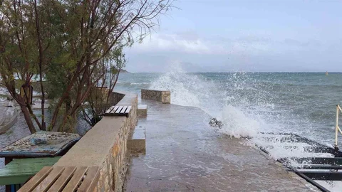 Datça'da Şiddetli Lodos Etkili Oldu