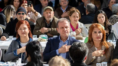 Başkan Seçer ve Meral Seçer, Mersin Dersimliler Derneği’nde ‘hızır Lokması’ Etkinliğine Katıldı