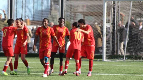 Kayseri Kadın FK Şampiyonluğunu İlan Etti