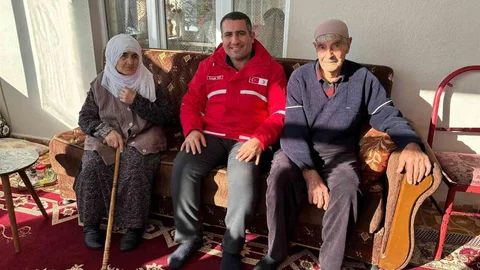 Selçuk Yay, Yaşlılara Dikkat Çekti