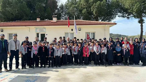 Aydın'da Öğrenciler İzcilik Yemini Etti