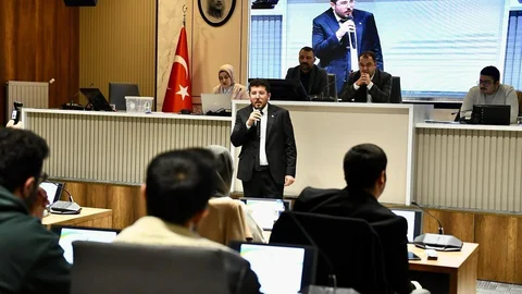 Yusuf Salih Tatar Yeşilyurt Genç Meclis Başkanı Oldu