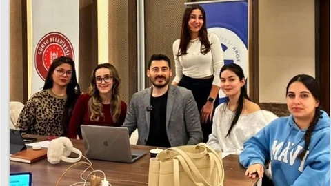 Bursa'da Öğrencilerden Sürdürülebilir Tekstil Çözümü